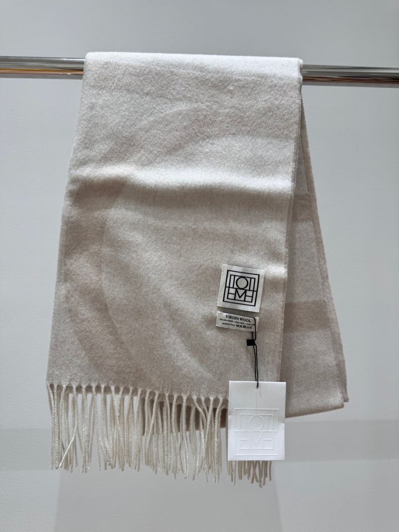 Toteme Scarf